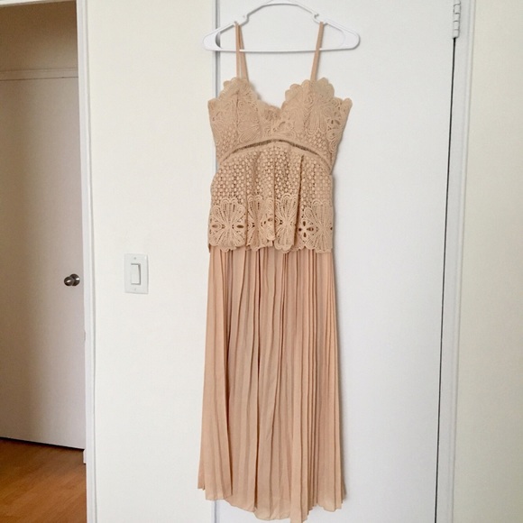 Self portrait style peplum pleated cream dress - Picture 2 of 8